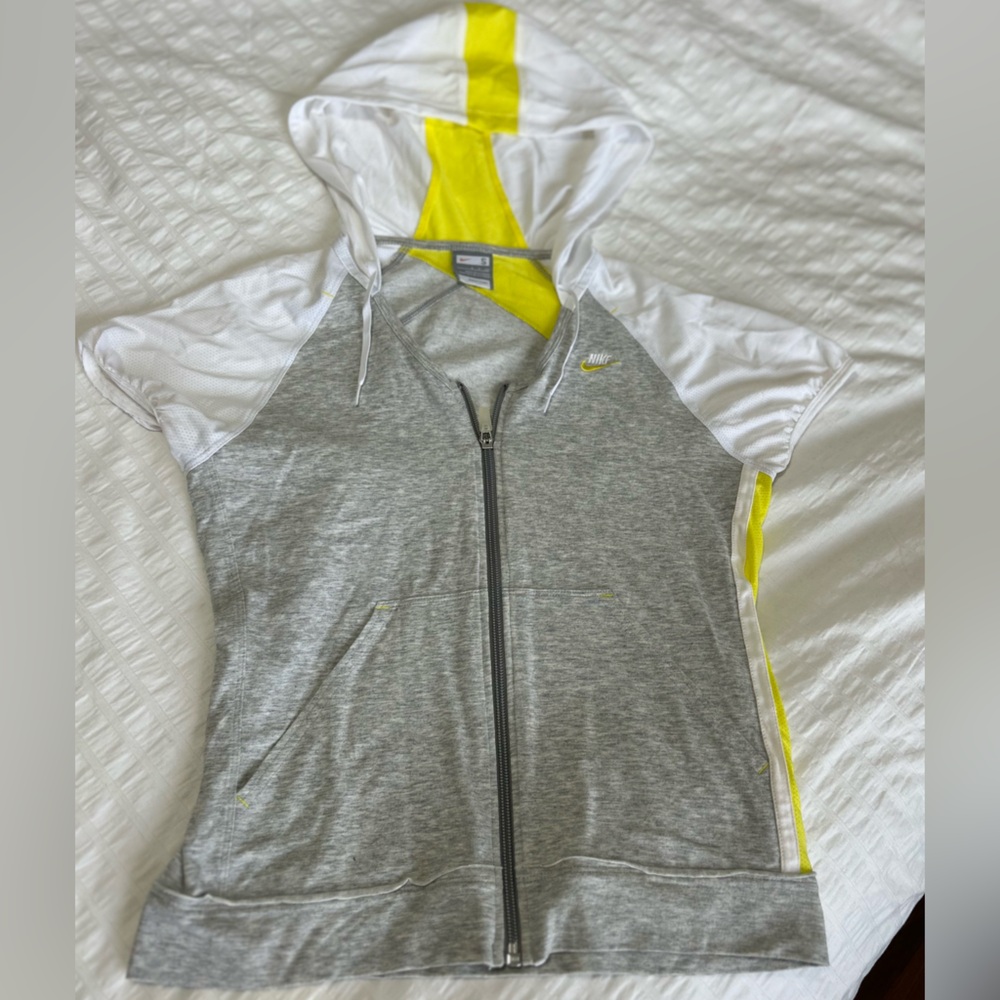 Nike Gray and White Short sleeved Hoodie with Yellow Accents
